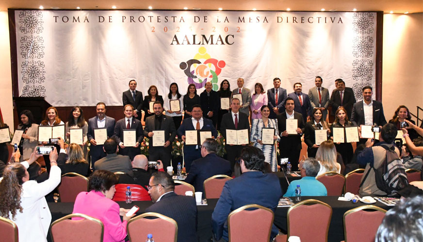 Toma de Protesta Mesa Directiva de la AALMAC 2025 - 2026